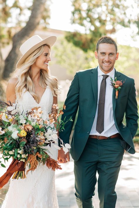 Matching groom attire with your gown and wedding style has never been so easy. From dusty rose groom suits to hunter green options, we are seeing every color, pattern and cut under the sun. Especially where Stitch  Tie enters the arena! Today, we partnered with this online tuxedo and suit rental company to share some style inspiration for every type of wedding mood. From elegant black tie to laidback beach fete, we have got you covered, friend. #ruffledblog Beach Wedding Groom, Green Wedding Suit, Mens Wedding Suits, Mens Wedding Attire, Groom Wedding Attire, Groom And Groomsmen Attire, Wedding Suits Groom, Wedding Blue, Groom Dresses