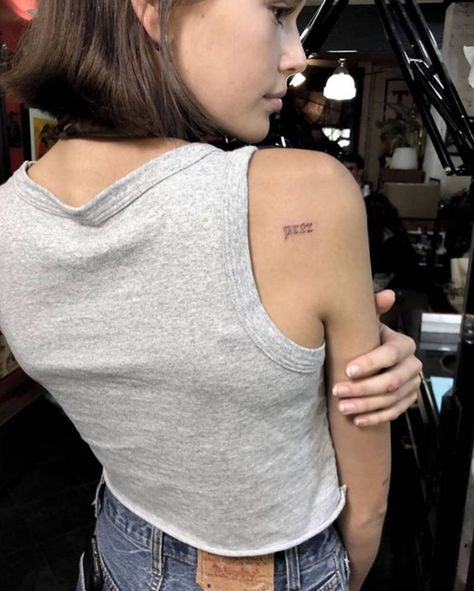 Dainty Tats, Hidden Tattoos, Cute Tiny Tattoos, Discreet Tattoos, Dainty Tattoos, Dream Tattoos, Kaia Gerber, Little Tattoos, Simplistic Tattoos