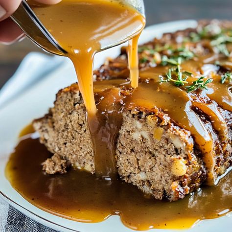 This Easy Brown Gravy Meatloaf is the ultimate comfort food, offering a classic, hearty meal that’s both simple to make and utterly delicious. Topped with a rich brown gravy, this Meatloaf Gravy Recipe, Meatloaf Gravy, Brown Gravy Meatloaf, Brown Gravy Recipe Easy, Easy Brown Gravy, Meatloaf With Gravy, Carrot Cake Cheesecake Recipe, Meatloaf Topping, Brown Gravy Recipe