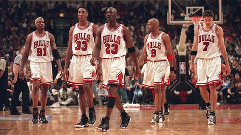 Michael Jordan Scottie Pippen, Ron Harper, 1990 Style, Phil Jackson, Basket Nba, Michael Jordan Basketball, Scottie Pippen, Jordan Basketball, Nba Chicago Bulls