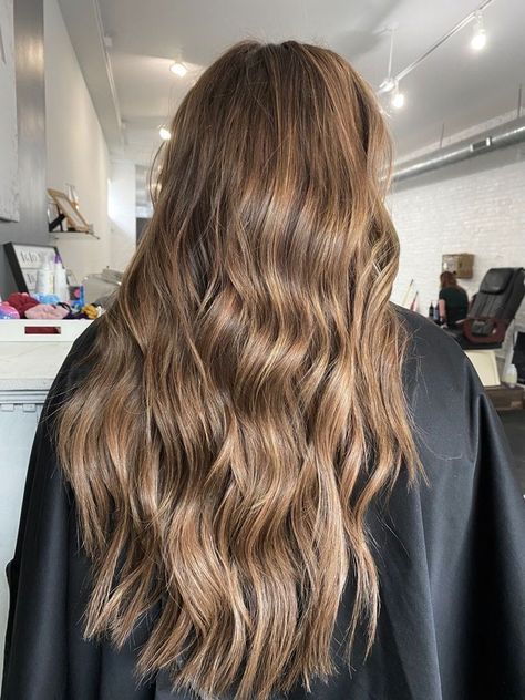 Natural Light Brown Hair, Brown Hair Extensions, Golden Brown Hair, Brown Hair Inspo, Brunette Hair With Highlights, Brown Hair With Blonde Highlights, Brown Hair Balayage, Dark Blonde Hair, Blonde Hair Inspiration