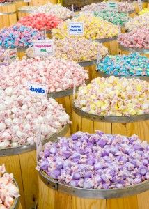 Check out some of our favorite #retro #candy! Boardwalk Food, Ocean City Boardwalk, Saltwater Taffy, Atlantic City Boardwalk, Atlantic City Nj, Salt Water Taffy, Beach Food, Candy Companies, Beach Boardwalk