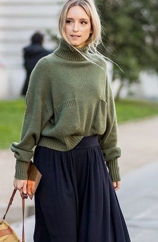 Teacher Style, Rich Color, What To Wear, That Look, Turtle Neck, Navy, How To Wear, Color