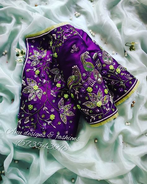 Anu Designs And Fashions, Green Blouse Designs, Silk Saree Blouse Designs Patterns, Latest Bridal Blouse Designs, Blouse Designs High Neck, Latest Blouse Designs Pattern, Cutwork Blouse Designs, Wedding Saree Blouse Designs, New Saree Blouse Designs