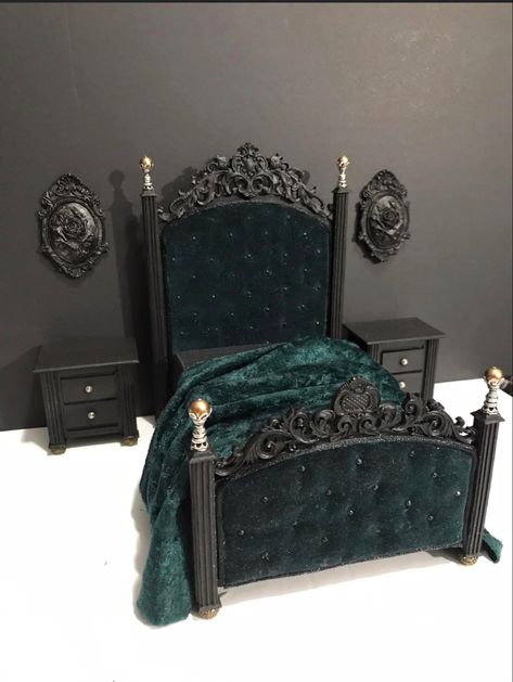 Gothic Dolls House Furniture, Goth Dollhouse Furniture, Gothic Dollhouse Furniture, Gothic Doll House Diy, Goth Dollhouse Miniatures, Gothic Dollhouse Diy, Gothic Dollhouse Interior, Gothic Dolls House, Gothic Doll House