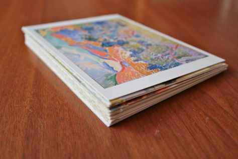 Postcard Book Diy, Postcard Collection Ideas, Packing Tape Postcard, Collecting Postcards, Washi Tape Photo Book, Postcard Album, Diy Postcard, Postcard Book, Green Diy