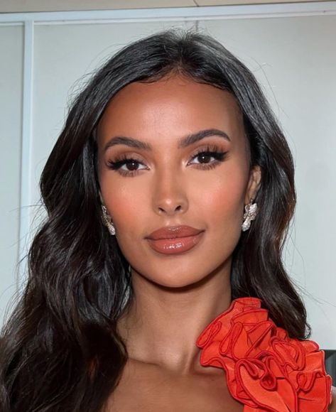 Maya Jama Makeup, South Asian Bridal Makeup, Natural Glam Bridesmaid Makeup, Medium Contrast Makeup, Soft Natural Glam Makeup, Natural Glowy Wedding Makeup, Deb Makeup, Soft Romantic Makeup, Contrast Makeup