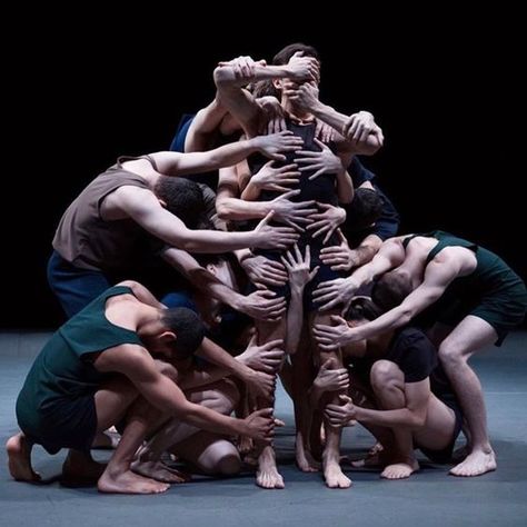 Batsheva Dance Company, Dancing In Wedding, Dance Lifts Group, Performance Art Ideas, Dance Composition, Scenic Design Theatres, Physical Theatre, Theatre Inspiration, Opening Scene