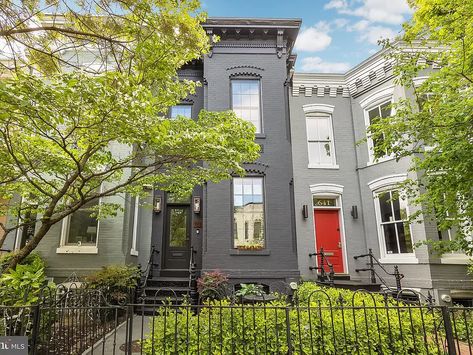 Dc Townhouse Interior, Washington Dc Townhouse, Dc Townhouse, Townhouse Interior, Design Houses, House Room, Come And Go, Good Design, 2 Beds