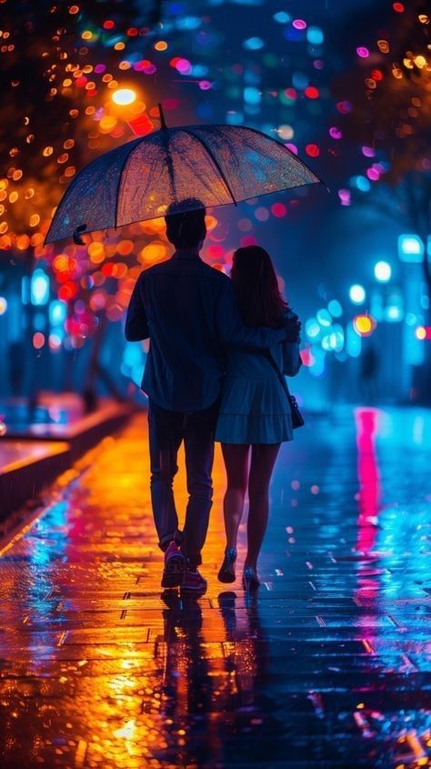 Loving Couples Photoshoot, Lovely Couple Images Beautiful, Lovers Walking Together, Cute Love Couple Images Night, Night Couple Pictures, Cupple Picture, Couple Under The Rain, Rainy Couple Photoshoot, Lovers Wallpaper Couple