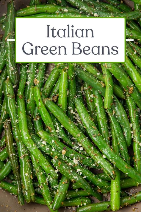 Whole Green Bean Recipes, String Bean Recipes, Fresh Green Bean Recipes, Seasoned Green Beans, Green Beans Side, Italian Green Beans, Cooking Fresh Green Beans, Green Beans Side Dish, French Green Beans