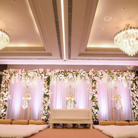 This all white and floral stage decor looks so gorgeous!


#whitedecor #decor #decorideas #weddingdecor #stagedecor #stagesetup #weddings #indianweddings #decorgoals Floral Stage Decor, Mrg Decoration, Decoration Stage, Stage Designs, Stage Decor, Wedding Stage Decorations, Stage Decorations, Wedding Stage, Stage Design