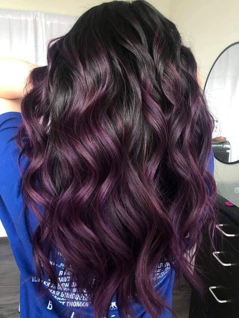 Wedding Hair Colors, Dark Purple Hair, World Hair, Wine Hair, Hair Color Options, Violet Hair, Hair Streaks, Beautiful Curly Hair, Curly Hair Styles Easy