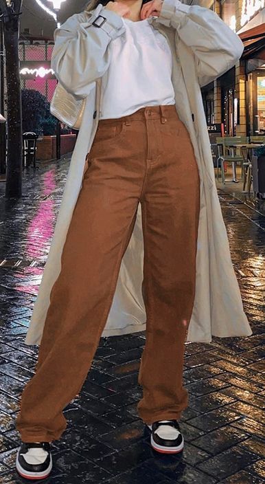 Jeans Marron, Jeans Trousers Women, Estilo Harajuku, Style Wide Leg Pants, Mom Pants, Women Cargo Pants, Mom Denim, Brown Jeans, Korean Streetwear