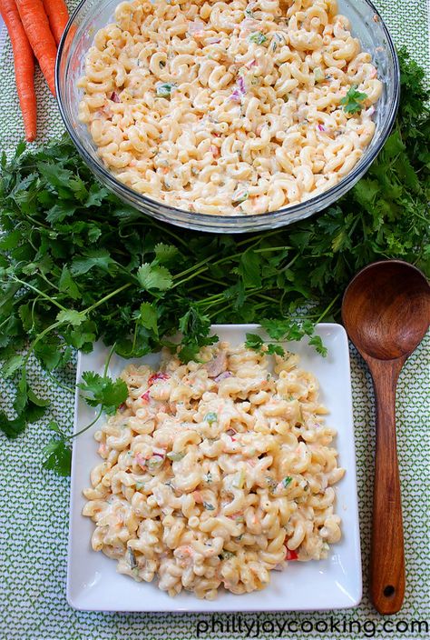 The Best Deli-Style Macaroni Salad – Philly Jay Cooking Deli Macaroni Salad, Deli Macaroni Salad Recipe, Deli Style Macaroni Salad, Jay Cooking, Cooking Macaroni, Southern Macaroni Salad, Creamy Macaroni Salad, Easy Macaroni Salad, Creamy Spaghetti