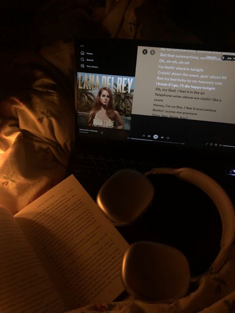 reading harry potter books while listening to lana del ray, summertime sadness from airpod max under dim orange lights and rose duvets during fall
Harry potter season
lana del rey aesthetic
autumn aesthetic 
fall aesthetic 
light academia Darcy Core Aesthetics, Evie Core Aesthetic, Dani Core Vibe, Kiran Core, Raylynn Core, Lana Aesthetic Core, Darlene Core, Darcy Core, Kristine Core