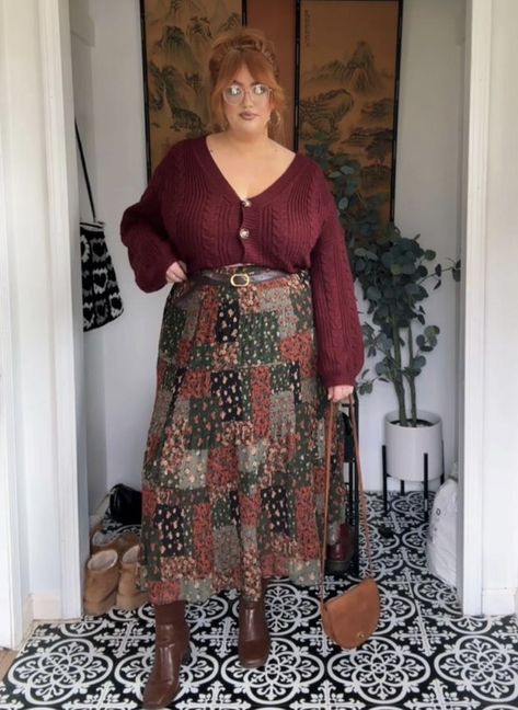 Hippy Vibes Outfit, Plus Size Rory Gilmore Outfits, Professional Indie Outfits, Whimsical Corporate Outfit, Plus Size Fall Looks 2024, Plus Size Fall Aesthetic Outfits, Whimsical Plus Size Outfits, Fall Therapist Outfit, Boho Outfits Office