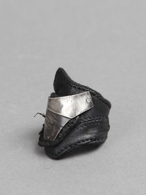 Julius leather and metal ring Leather Jewelry Bracelet, Leather Jewellery, Leather Ring, Futuristic Fashion, Clothing Design, Future Fashion, Dark Fashion, Cuff Bangles, Leather Jewelry