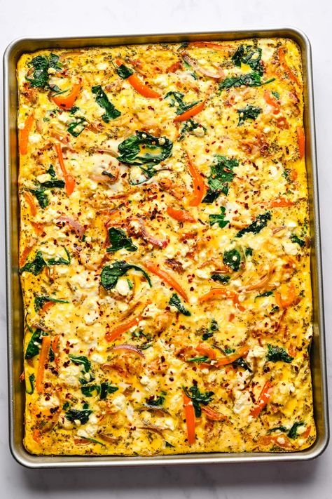 Sheet Pan Frittata Gluten Free Frittata, Frittata Recipes Baked, Breakfast Fritatta, What To Make For Breakfast, Easy Nutritious Breakfast, Frittata Recipes Breakfast, Fritata Recipe, Healthy Frittata, Frozen Hash Browns