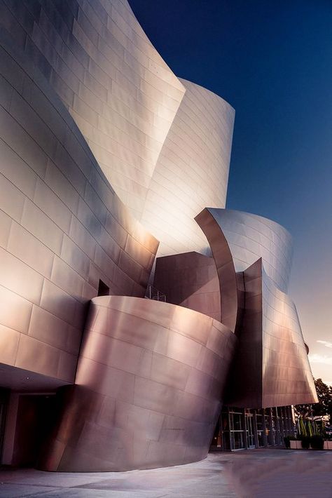 Deconstructivism Architecture, Frank Gehry Architecture, Gehry Architecture, Deconstructivism, Walt Disney Concert Hall, Frank Gehry, Unique Architecture, Zaha Hadid, Concert Hall