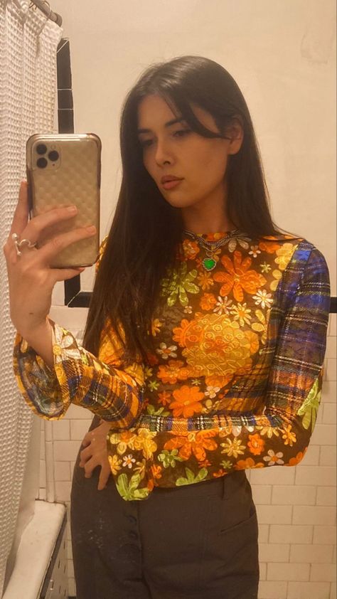 Mirror Selfie Instagram Story, Patti Harrison, Selfie Instagram Story, Mirror Selfie Instagram, Fashion Baby, Famous People, Sweet Potato, Baby Fashion, Instagram Story