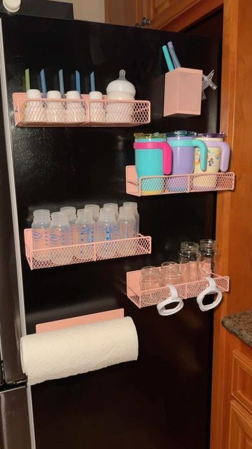 Keisha Franklin on Instagram: "Mom for baby bottle storage!   #babiesofinstagram #baby #bottlestorage #momhack #babybottle #hack #momblogger #momlife #momproblems #momsofinstagram #momhacks #toddlermom #momhacks101 #babyhack #firsttimemom" Mom Hacks Organization, Baby Bottle Storage, Mom Problems, Instagram Mom, Toddler Mom, Baby Must Haves, Bottle Storage, Baby Bottle, Mom Hacks