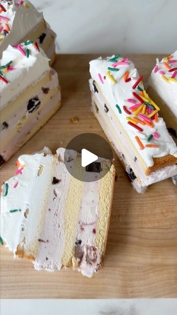 Kelly Senyei | Just a Taste® | EASIEST-EVER ICE CREAM CAKE! 🍰

This is how you turn a store-bought pound cake into the ultimate customizable sweet! What flavors and... | Instagram How To Make An Ice Cream Cake, Ice Cream Cakes, Ice Cream Party Cake, Cold Stone Ice Cream, Gelato Cake, Best Ice Cream Cake, Make Ice Cream Cake, Diy Ice Cream Cake, Ice Cream Sauce