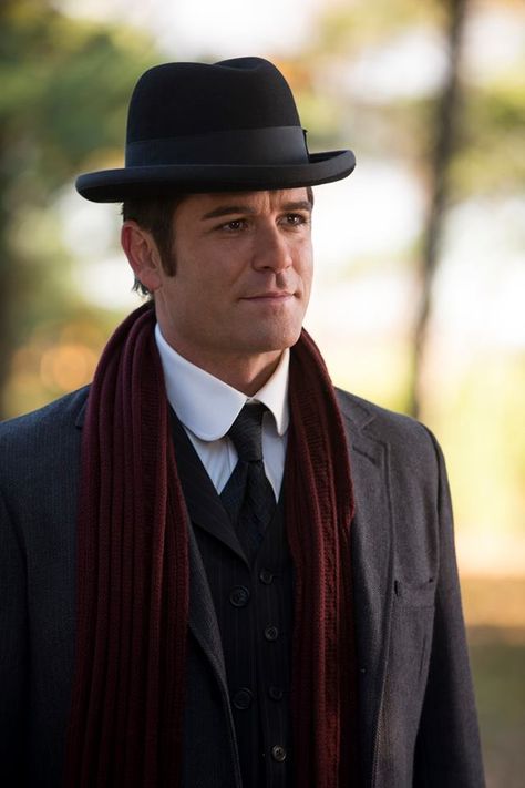 Detective Murdoch (Yannick Bisson) William Murdoch, Sue Thomas, Mystery Tv Series, British Tv Mysteries, Murdock Mysteries, Yannick Bisson, Water Lilies Painting, Murdoch Mysteries, Mystery Detectives