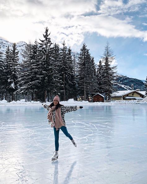 Looks Adidas, Stile Blair Waldorf, Ice Lake, Skating Aesthetic, Aesthetic Couple, Winter Inspo, Ice Rink, Beautiful Travel Destinations, Winter Love