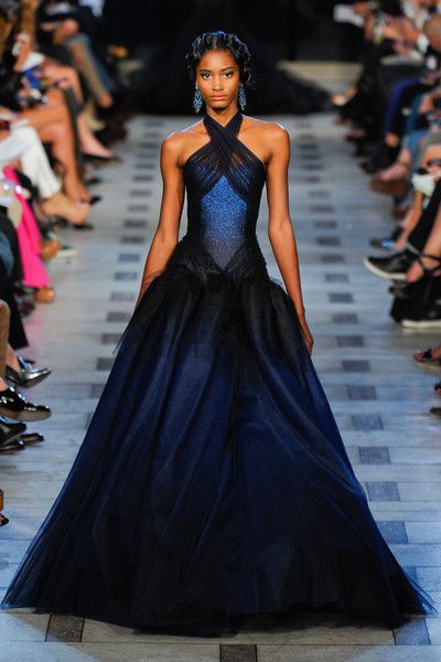 Zac Posen Spring 2012 Elegante Y Chic, Zac Posen, Gorgeous Gowns, Mode Inspiration, Beautiful Gowns, Blue Wedding, Fancy Dresses, Dream Dress, Couture Fashion