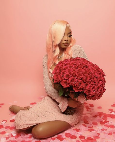 Pink Photoshoot Ideas, 2000s Couple Photoshoot, Vday Photoshoot, Studio Pics, Best Braid Styles, Dress Poses, 17th Birthday Ideas, Valentine Photo Shoot, 21st Birthday Photoshoot