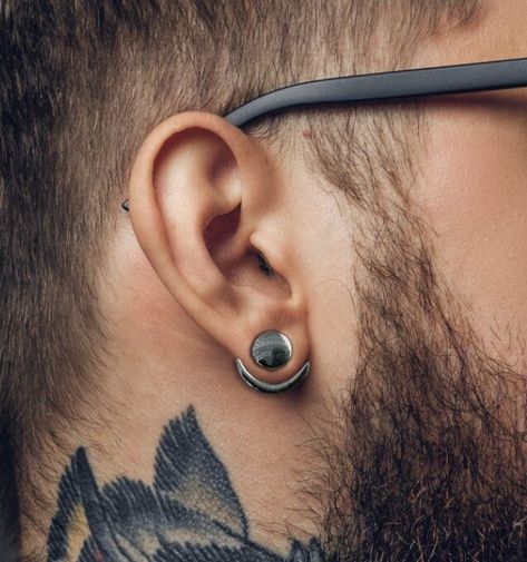 Men’s Earing, Man Earing Style, Mens Stud Earrings, Male Piercings, Guys Earrings, Hoop And Stud Ear Piercing Men, Cool Men’s Ear Piercings, Male Earrings, Thick Silver Earring Men