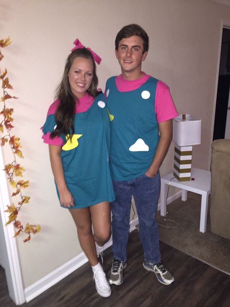 Phil and Lil Rugrats costume  For the kids Phil And Lil Rugrats, Lil Rugrats, Cute Halloween Costumes For Couples, Rugrats Costume, Diy Couples Halloween Costumes, Costumes For Teenage Girl, Pink Bowtie, Diy Group Halloween Costumes, Easy College Halloween Costumes