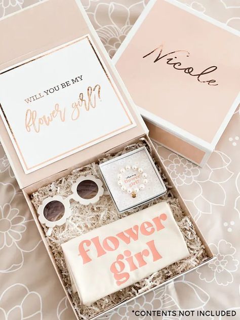 Flower Girl Proposal Ideas, Bridesmaid Proposal Diy, Bridal Gift Box, Flower Girl Proposal, Bridesmaid Proposals, Asking Bridesmaids, Bridesmaid Boxes, Bridesmaid Gift Boxes, Bridesmaid Box