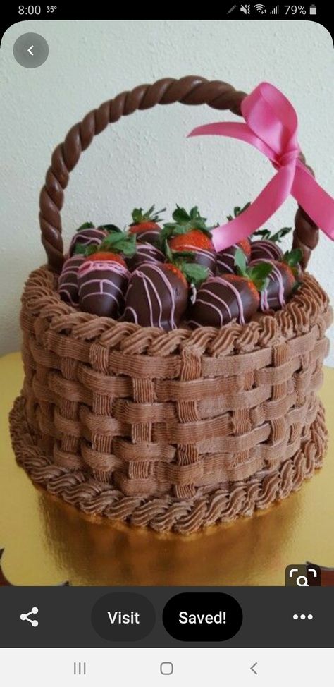 Strawberry Basket Cake, Basket Cake Decoration, Birthday Cake Fruit Decoration, Cake Fruit Decoration, Fruit Basket Cake Recipe, Fruit Basket Cake, Birthday Cake Fruit, Easter Basket Cake, Basket Cake