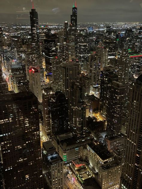 Chicago Night Clubs, Comic Aesthetic, City From Above, Liz Tomforde, Night Club Aesthetic, Chicago At Night, View From Above, Chicago Photography, Chicago City