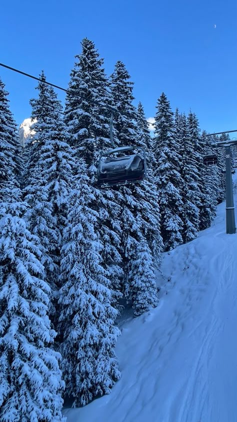 Italy Skiing Aesthetic, Ski Resort Aesthetic, Ski Italy, Resort Aesthetic, Skiing Aesthetic, Ski Aesthetic, Dolomites Italy, Snow Trip, Ski Season