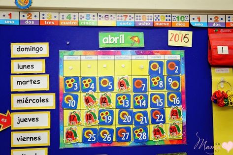 Bilingual Kindergarten Classroom, Spanish Immersion Kindergarten, Dual Immersion Classroom, Bilingual Kindergarten, Spanish Classroom Decor, Language Classroom, Dual Language Classroom, Spanish Immersion, Spanish Lesson Plans