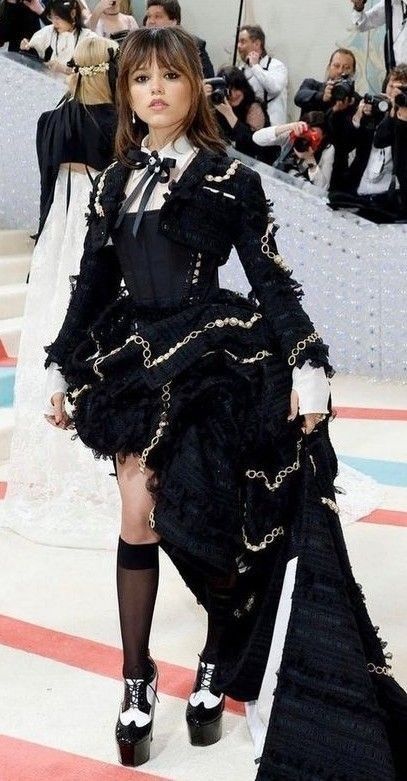 Wednesday Addams Outfit, Wednesday Outfit, Wednesday Adams, Adam Style, Goth Women, Cute Comfy Outfits, Jenna Ortega, Cosplay Outfits, Just Girl Things