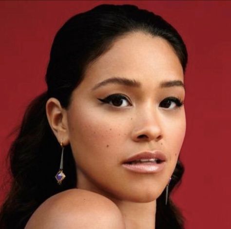 Gina Rodriguez, American-Puerto Rican actress Puerto Rican Actresses, Hispanic Actresses, Gina Rodriguez, Paper Magazine, Leo Women, Jane The Virgin, The Mentalist, Girl Crushes, Famous Celebrities