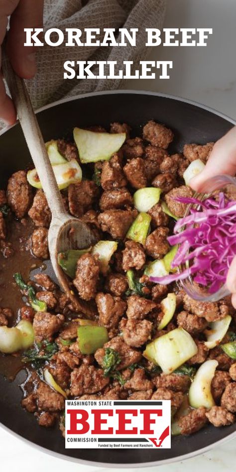 Add some freshness to a delicious Ground Beef skillet recipe. Korean barbecue sauce is enhanced with the addition of fresh bok choy, bean sprouts, and green onions. Rice Toppings, Beef Skillet, Korean Barbecue, Korean Beef, Bean Sprouts, Crushed Red Pepper Flakes, Red Cabbage, Barbecue Sauce, 1 Pound