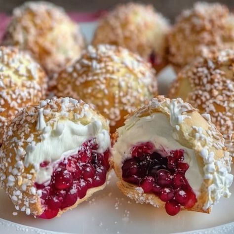 Irresistible Pastry Balls Filled with Cream and Berries Pastry Balls Desserts, Desserts With Cranberries, Stuffed Pastry Recipes, Desserts Using Jam, Pie Balls, Cream Puffs Recipe Best, Cream Filled Pastries, Winter Pastries, Puff Pastry Christmas Desserts