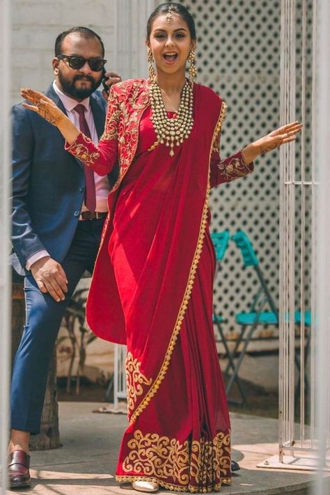 Style With Blazer, Saree Jacket, Saree Jacket Designs, Saree Looks, Gorgeous Saree, Bridal Trousseau, Saree Jackets, Jacket Designs, Contemporary Bridal