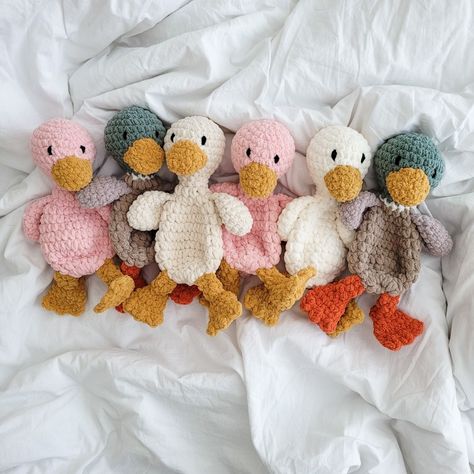 Cuddler Crochet Pattern Free, Free Snuggler Crochet Pattern, Crochet Snuggles, Crochet Snuggler Free Patterns, Crochet Duck Pattern Free, Duck Crochet Pattern Free, Crochet Snugglers, Duck Snuggler, Snuggler Pattern