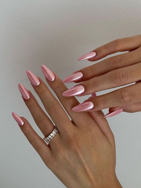 Let Hailey Bieber's Chrome Nails Inspire Your Wedding Mani Evening Nails Ideas, Girly Nail Inspiration, Icy Chrome Nails, Bubblegum Pink Chrome Nails, Nails Inspiration 2024, Pink French Tip Designs, Pink French Chrome Nails, Trend Nails 2024, Han Nails