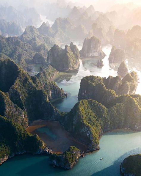 Ha Long Bay Weather - The Best Time To Visit | Threeland Travel Fall Honeymoon, Ha Long Bay Vietnam, Surreal Landscape, Seaside House, Vietnam Tours, Ha Long Bay, Ha Long, Halong Bay, Vietnam Travel