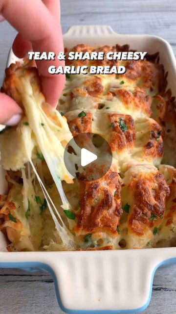 Tear & share cheesy garlic bread bake 🍞

This garlic bread is so quick and easy to make and perfect for sharing 👀 It’s super soft... | Instagram Food Reels, Fast Cooking, Food Post, Cheesy Garlic Bread, Garlic Bread, Bread Baking, Just Amazing, All You Need Is, Garlic