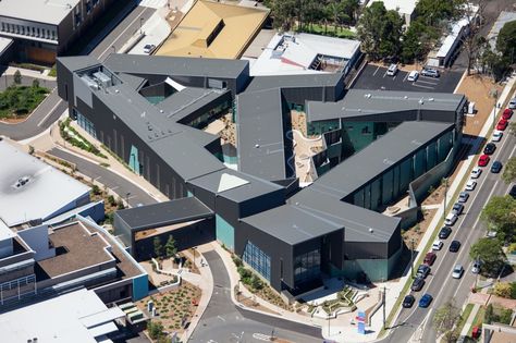 Nepean Mental Health Centre / Woods Bagot Health Architecture, Woods Bagot, Hospital Health, Budget Interior Design, Pocket Park, Mental Health Center, Healthcare Architecture, Psychiatric Hospital, Rehab Center