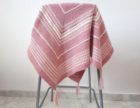 Samma’s Blanket – Moss Stitch in a Square Blanket Pattern Snowflake Blanket Crochet, Crochet Pattern Baby Blanket, Geometric Blanket, Corner To Corner Crochet, Beautiful Meaning, Blanket Crochet Pattern, Afghan Patterns, Moss Stitch, Afghan Pattern