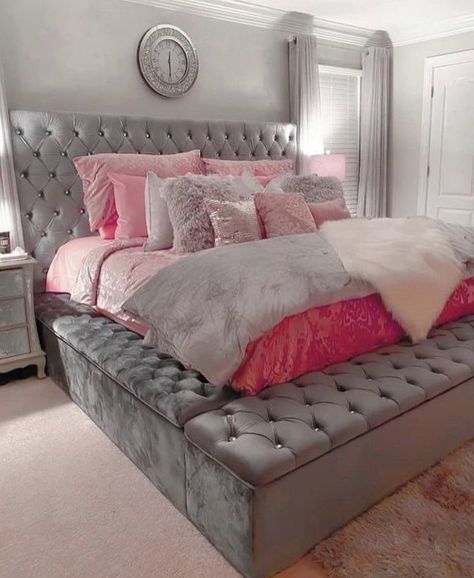 Girl Apartment Decor, Luxury Room Bedroom, Pink Bedroom Decor, Classy Bedroom, Bedroom Decor For Teen Girls, Apartment Living Room Design, Dream Apartment Decor, Bedroom Master, Apartment Decor Inspiration